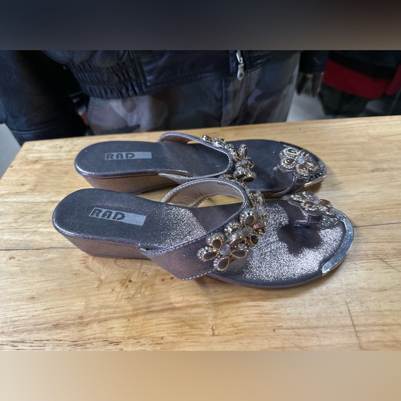 Ladies Sandals - Picture 8 of 8